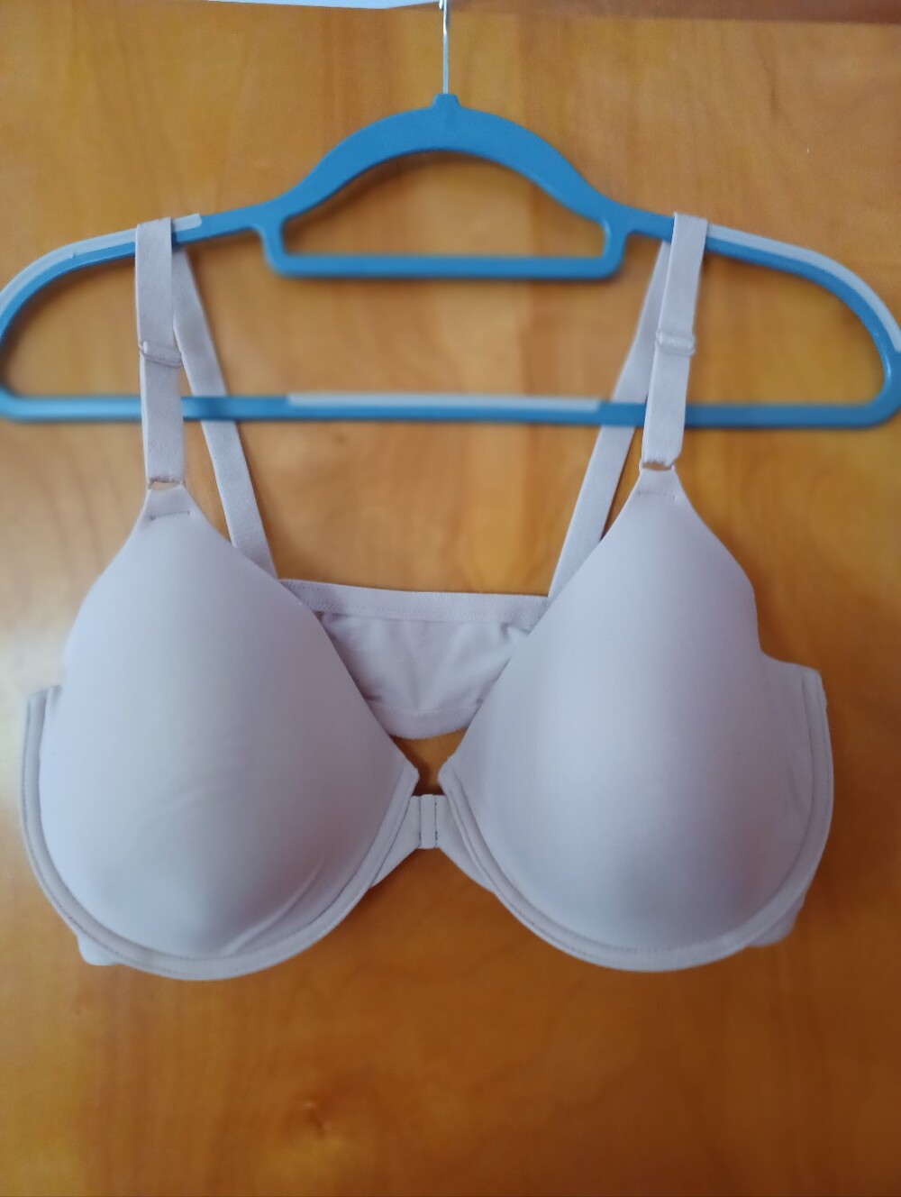 Olga Smooth Light Beige Front Hook Bra